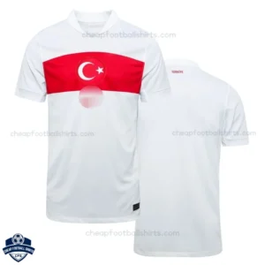 Turkey Home Men Football Shirt 24/25 - Overview