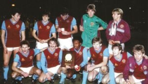Aston_Villa_1982_83_Home_Kit