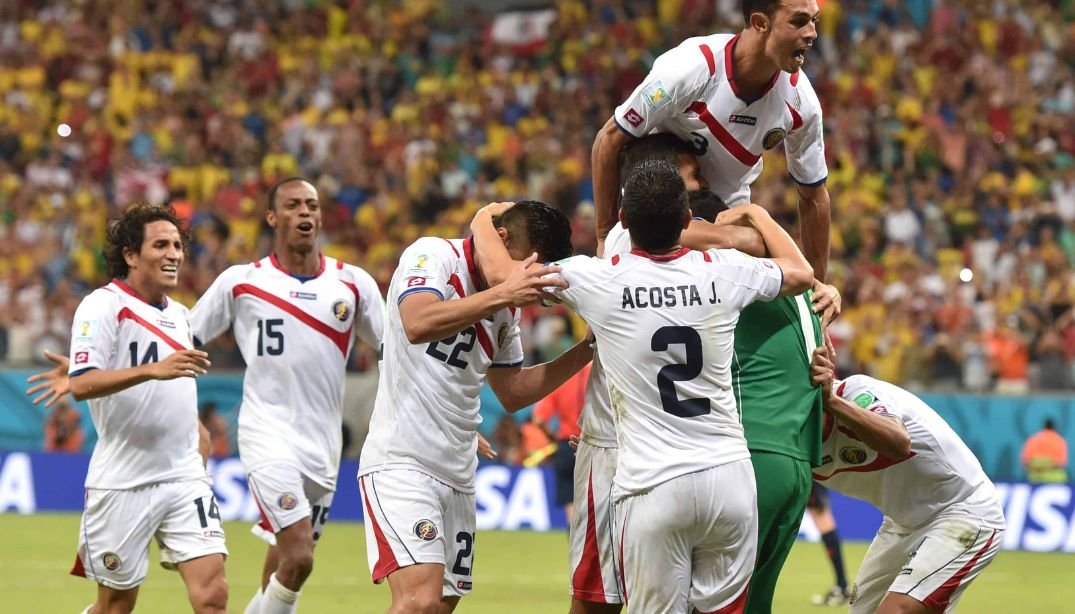 Costa_Rica_2014_Away_Jersey