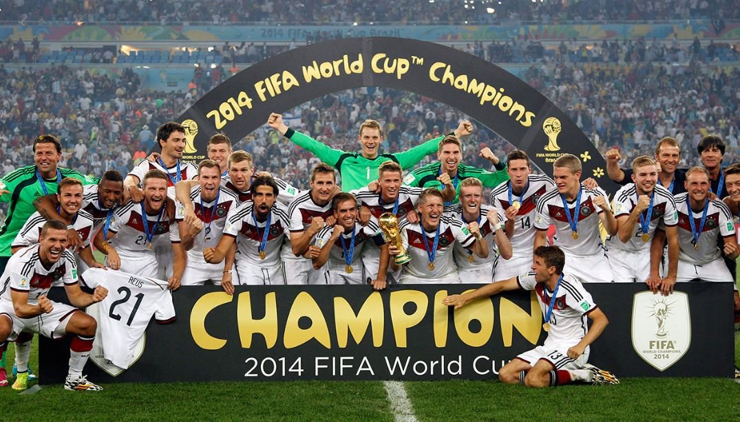 Germany_2014_Away_Jersey