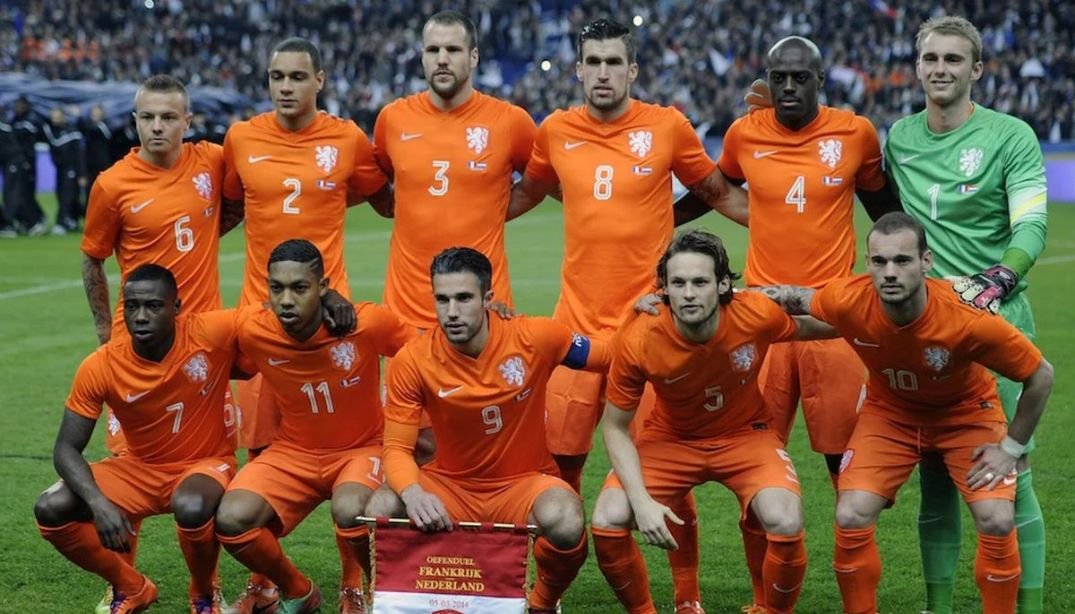 Netherlands_2014_Home_Jersey