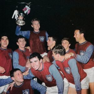 West_Ham_United_1964_65_Home_Kit