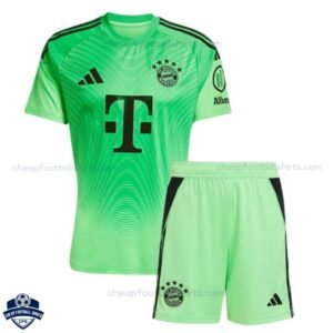 Bayern Munich Goalkeeper Kids Football Kit 25/26 - front view