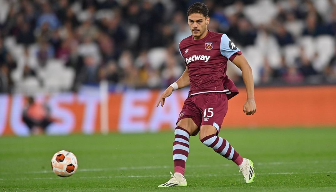 Konstantinos_Mavropanos_15