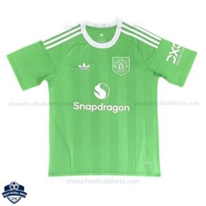 Manchester United Green Goalkeeper Men Football Shirt 25/26 - front view
