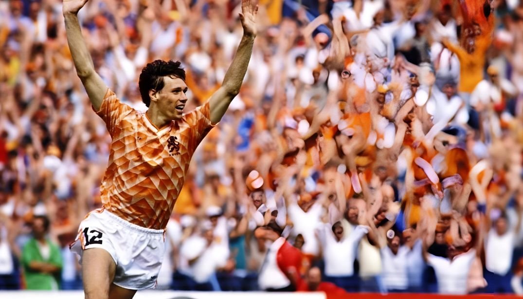 Marco_van_Basten_Number_12