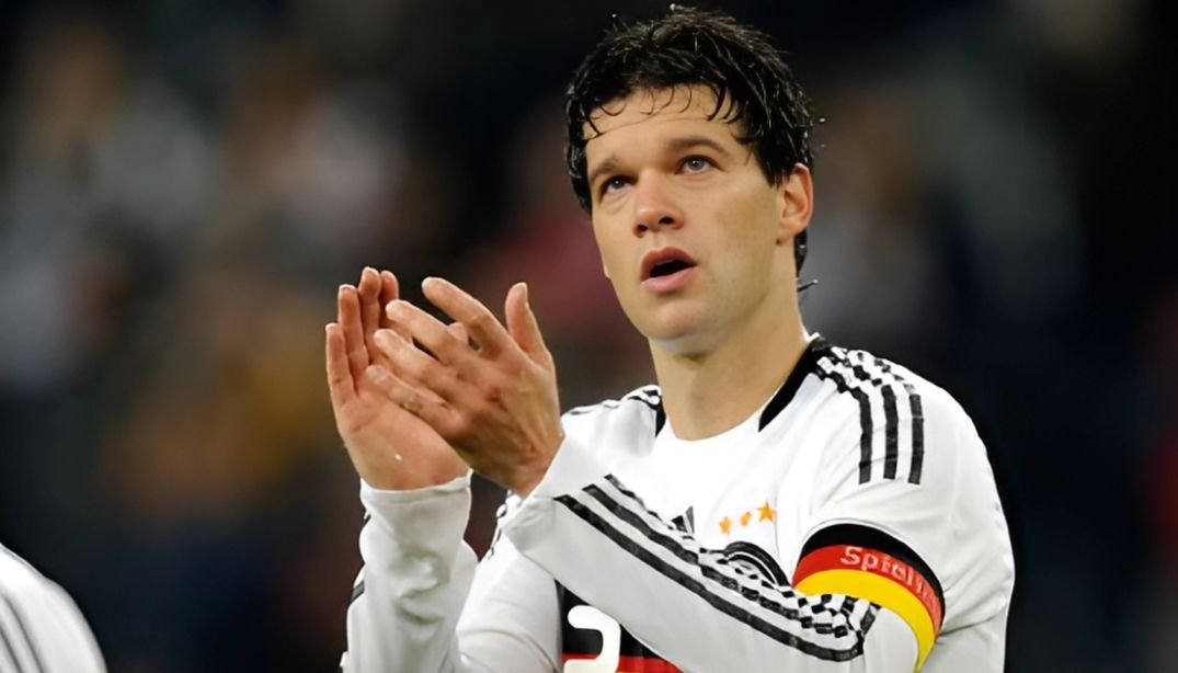Michael_Ballack_Number_13