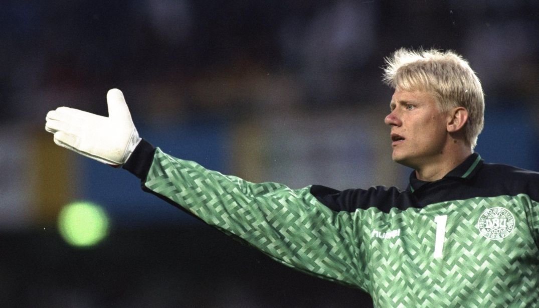 Peter_Schmeichel_Denmark_World_Cup