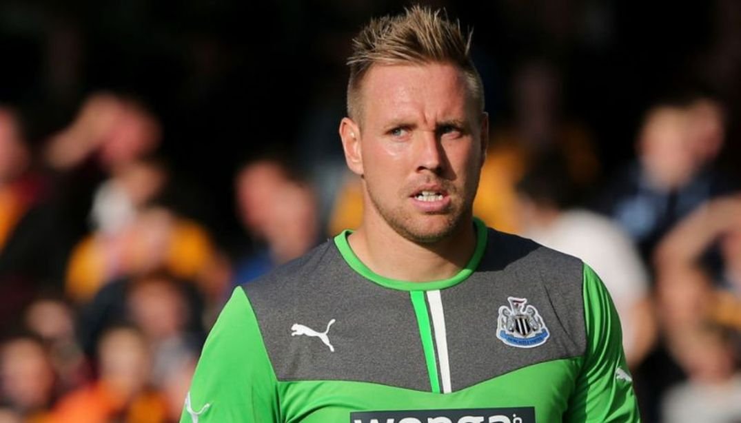 Rob_Elliot_Newcastle
