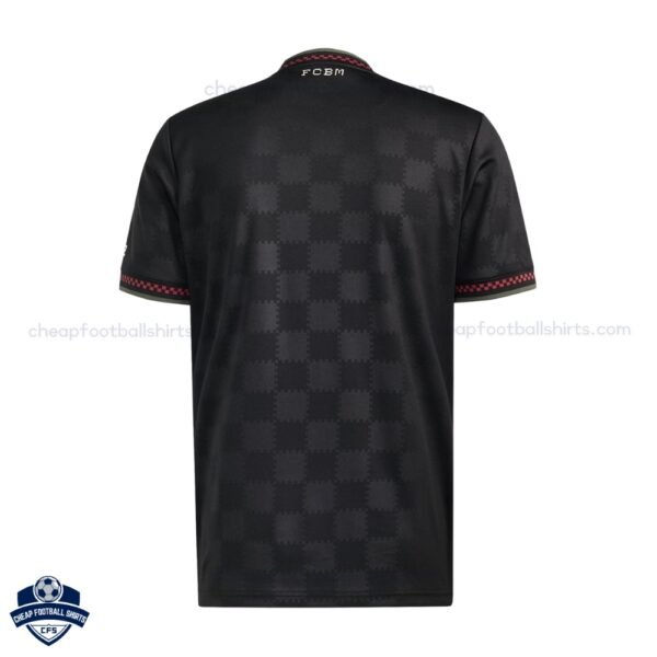 Bayern Munich CHAMPIONS LEAGUE Home Men Football Shirt 25/26 - Back view