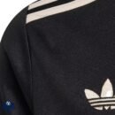 Bayern Munich CHAMPIONS LEAGUE Home Men Football Shirt 25/26 - Detail1