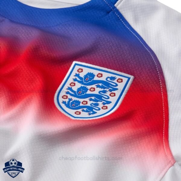 England Home Women Football Shirt 25/26 - Detail