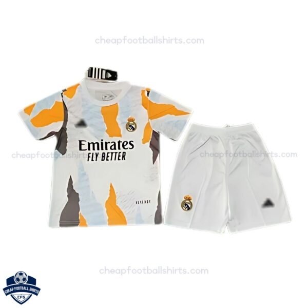 Real Madrid Pre Match Kids Football Kit 25/26