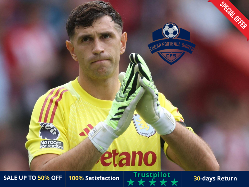 Emiliano Martinez (Aston Villa, Argentina)