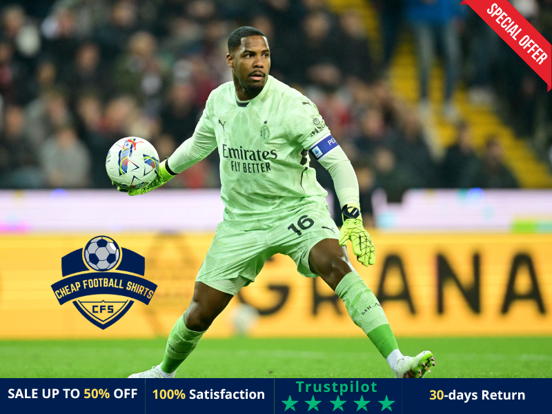 Mike Maignan — AC Milan and France