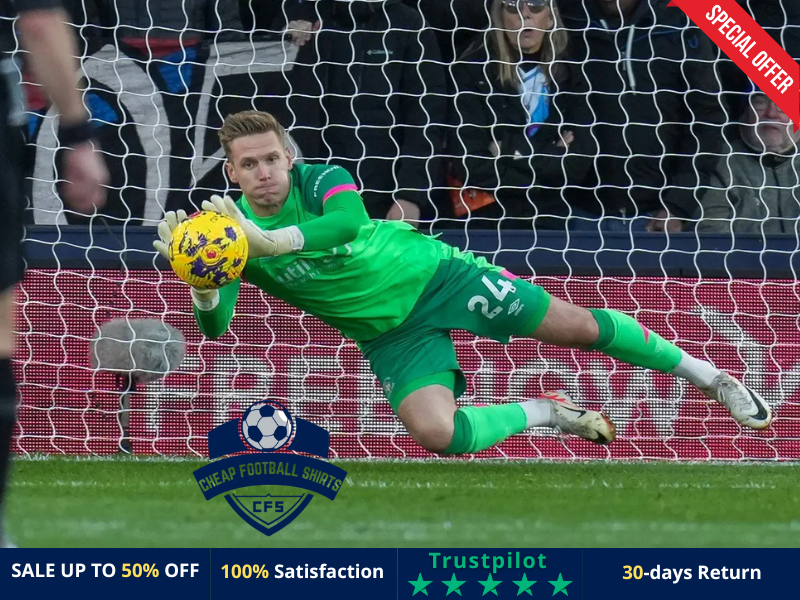 Thomas Kaminski, Luton Town, 4.0m