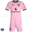 Manchester United Pink Goalkeeper Kids Football Kit 25/26 - Front View