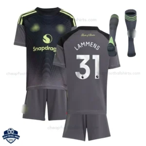 Manchester United LAMMENS 31 Black Goalkeeper Kids Football Kit 25/26 - Overview