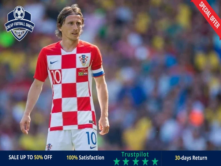 Croatia-2018-2019-Home-Shirt-768x575-r