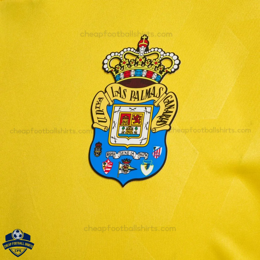 UD Las Palmas Home Kids Football Kit 2025/26 - Detail