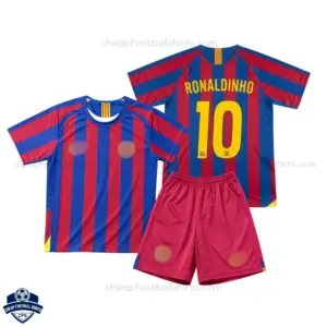 Barcelona Home Kids Cheap Football Kit 2005/06 RONALDINHO 10